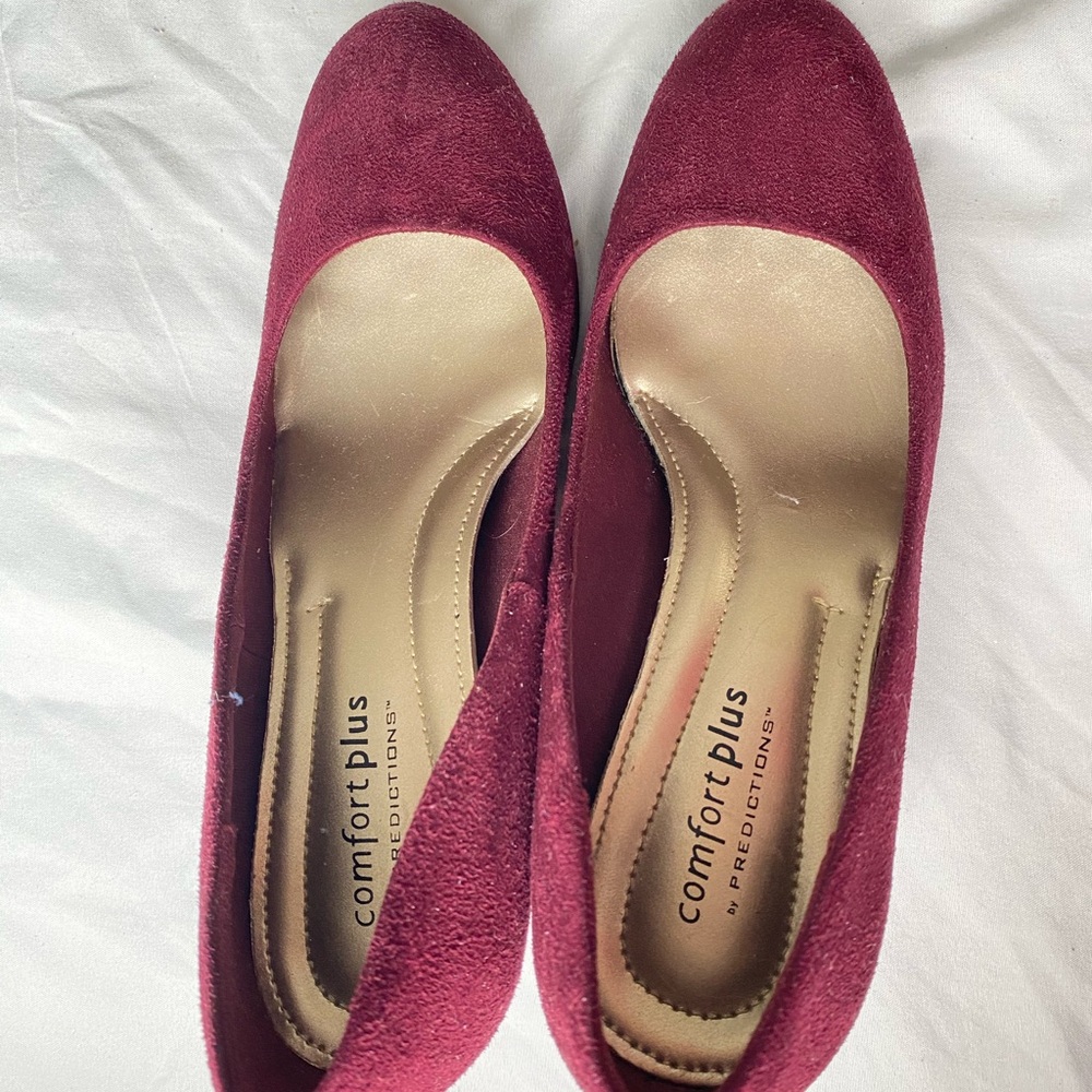 Comfort Plus by Predictions Women's Burgundy Flats